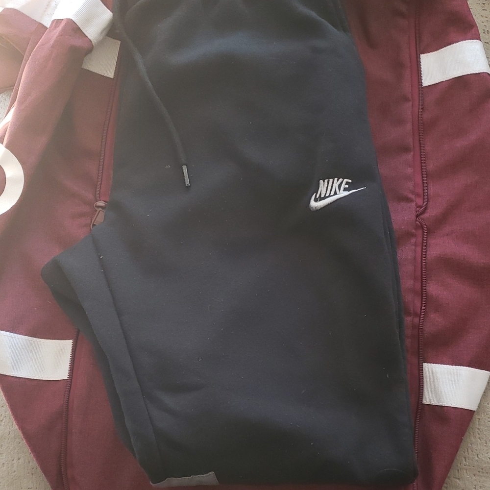 Nike Kids Black Sweatpants